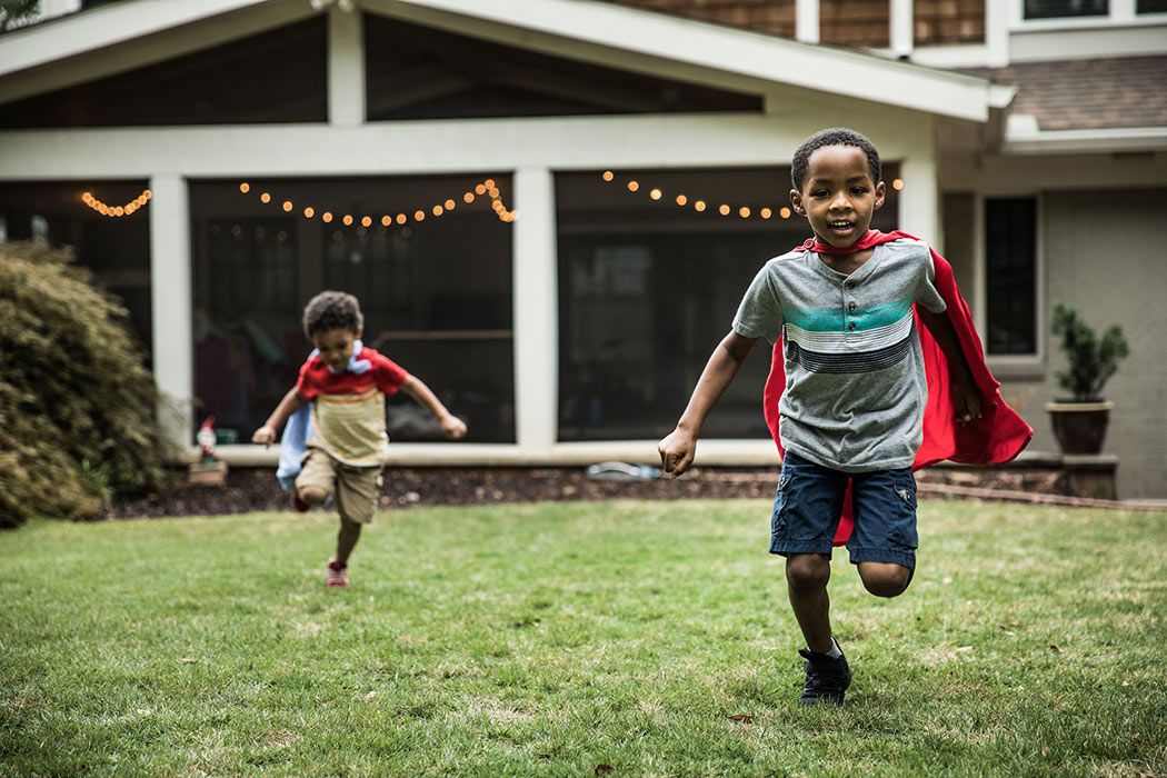 kids running